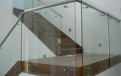 Cam korkuluk aksesuarları